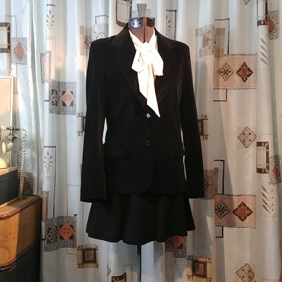 Vtg Black Velvet Blazer - Picture 2 of 9
